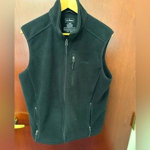 L.L. Bean Fleece vest black men’s large